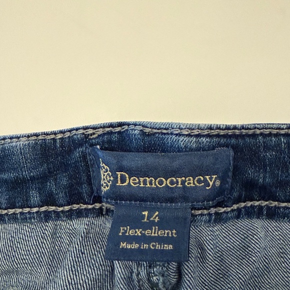 Democracy Dark Blue Straight Leg Jeans - Picture 3 of 4